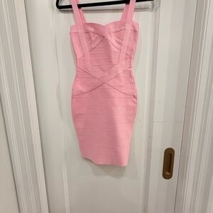 Elegant Pink Bodycon Dress